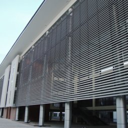 Thiết kế lam chắn nắng cho sân bay chuyên nghiệp - uy tín