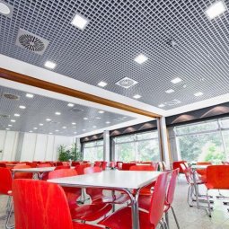 Tại sao nên chọn trần nhôm cho công trình?
