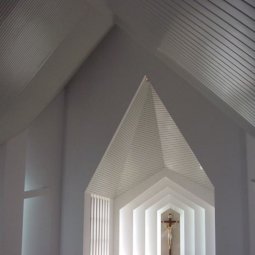 Thiết kế trần nhôm cho nhà thờ tại Sơn La 