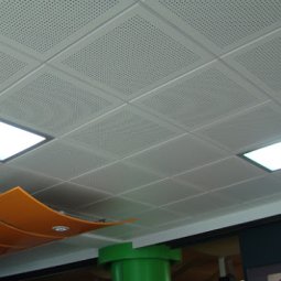 Trần nhôm Clip-in là gì?